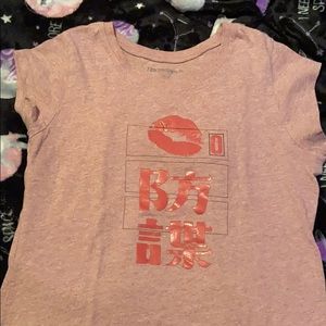 Pink graphic tee